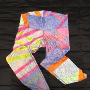 Crop Niyama Sol leggings